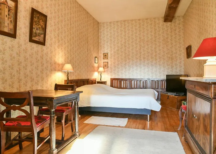 Chambre Chez L'Habitant ベッド・アンド・ブレックファスト Sermérieu